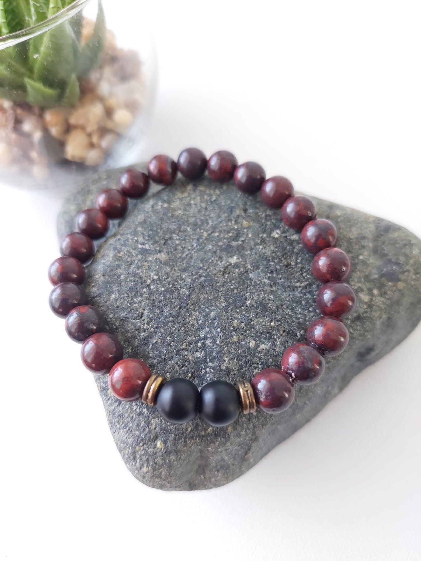 Men's Elastic Mahogany Obsidian and Onyx Bead Bracelet (8mm)